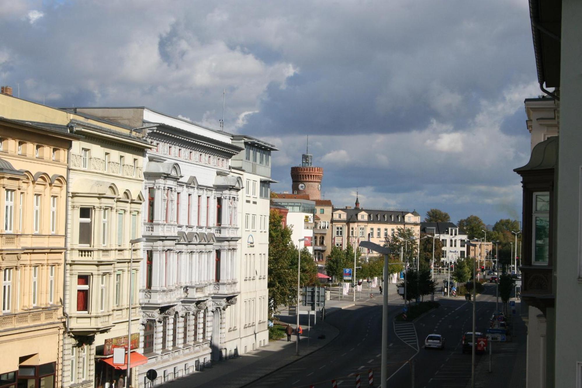 Altstadthotel Am Theater Cottbus Kültér fotó