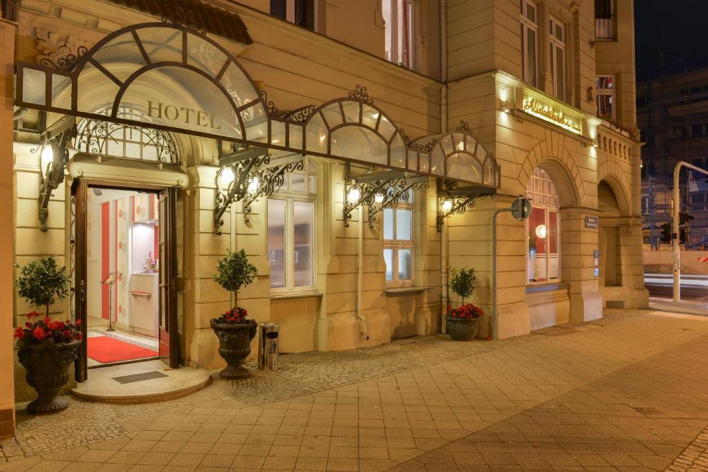 Altstadthotel Am Theater Cottbus Kültér fotó